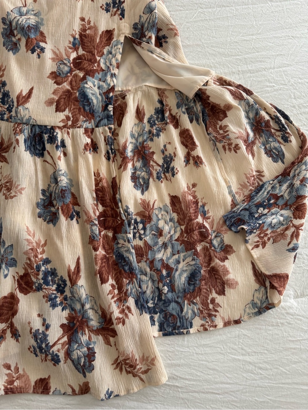 Abercrombie & Fitch Cream Smocked Maxi Dress with Blue & Rust Floral Print - Picture 6 of 10